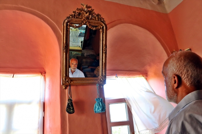 Elazığ'daki 700 yıllık konakta tarihle iç içe yaşıyorlar